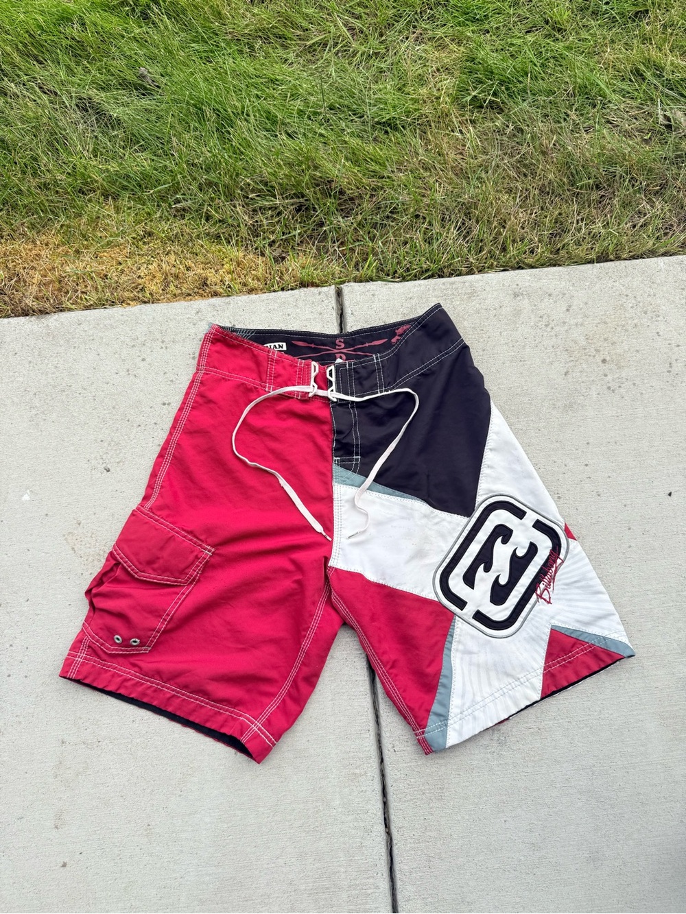 Billabong Red Black White Colorblock Men’s Board Shorts